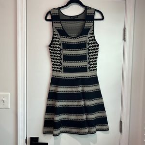 Jealous Tomato Black and Tan Dress Size Large